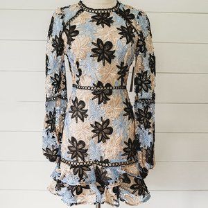 Lulu's NEw Lace Dress NWT S Small Sexy Cute